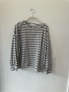 Black & White Striped Long Sleeve Tee